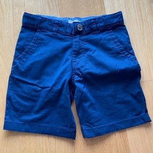 Cat & jack boy shorts. Size 6